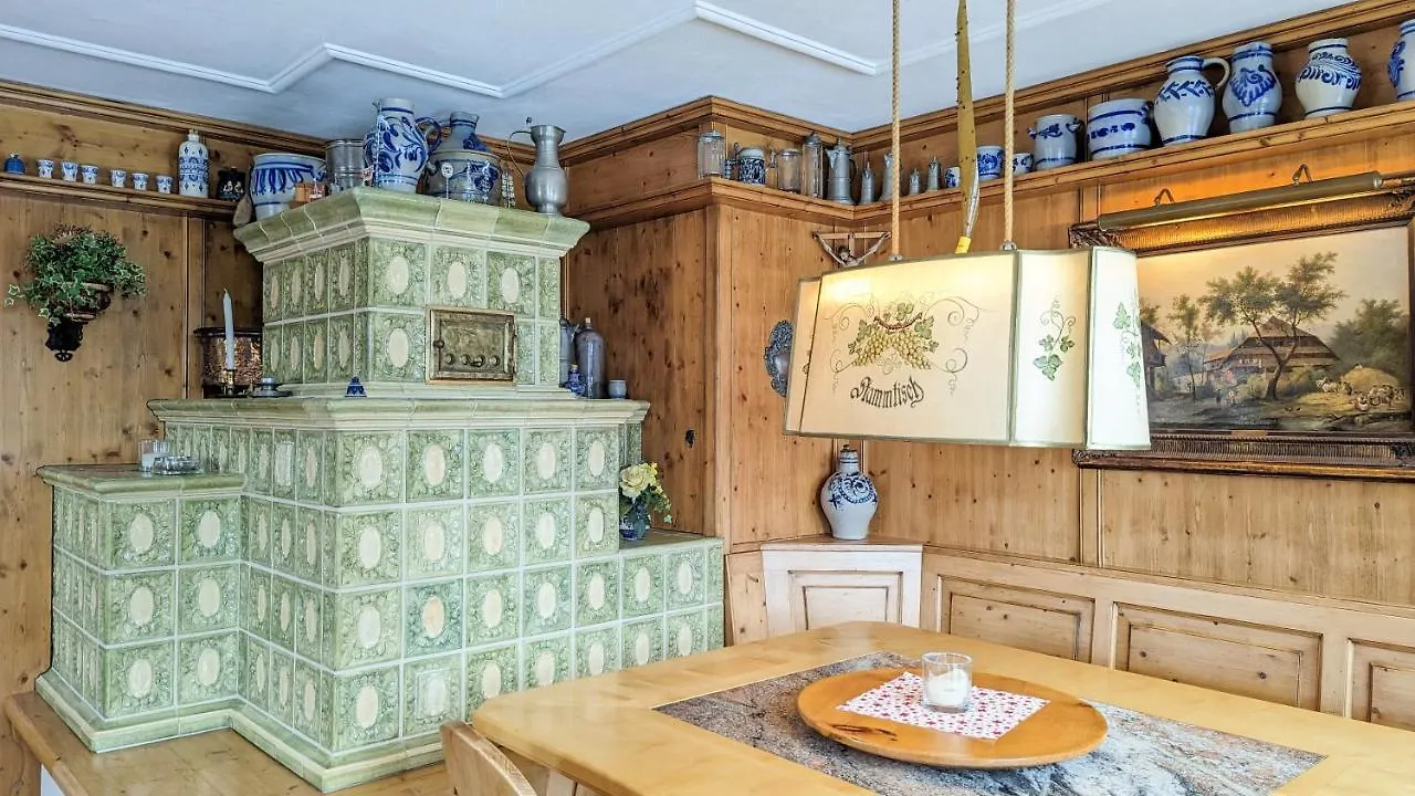 Apartment Landhaus Leu'N Uhl Fussen Germany