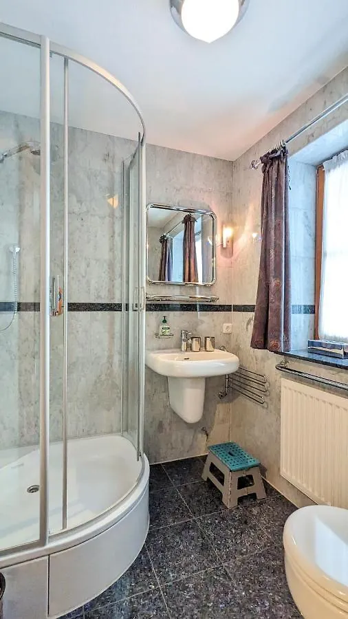 Landhaus Leu'N Uhl Fussen 0*,