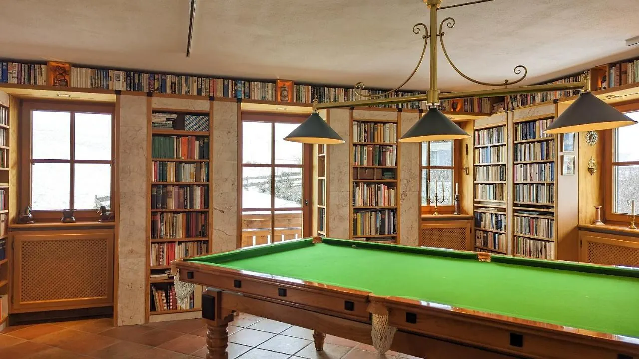 Landhaus Leu'N Uhl Fussen 0*,  Germany