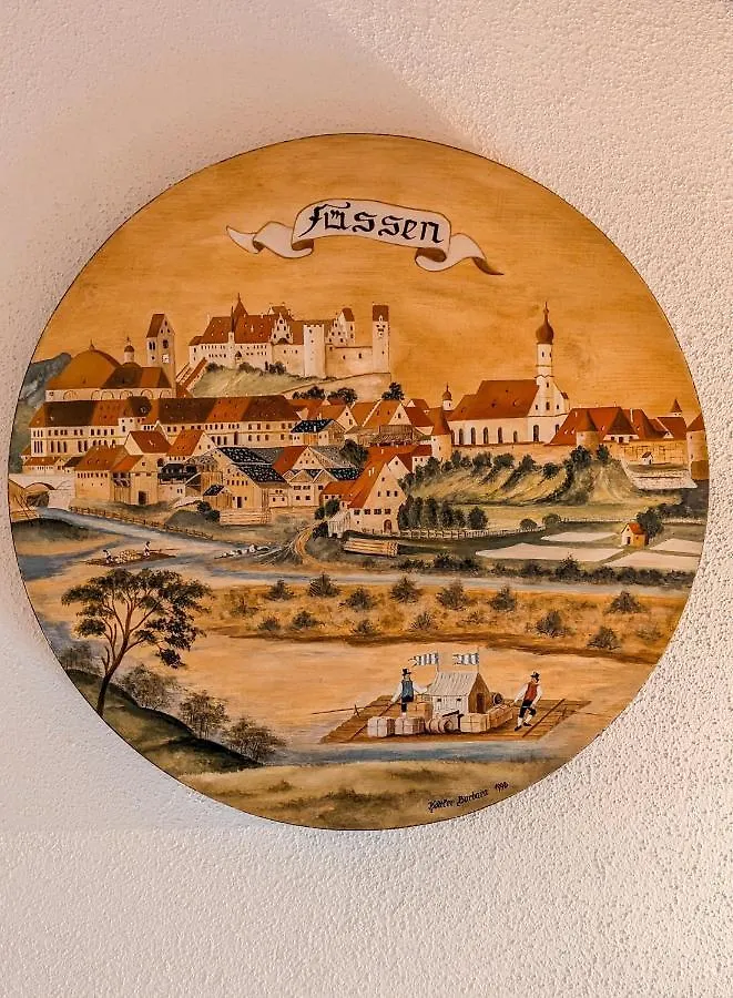 Landhaus Leu'N Uhl Fussen 0*,  Germany